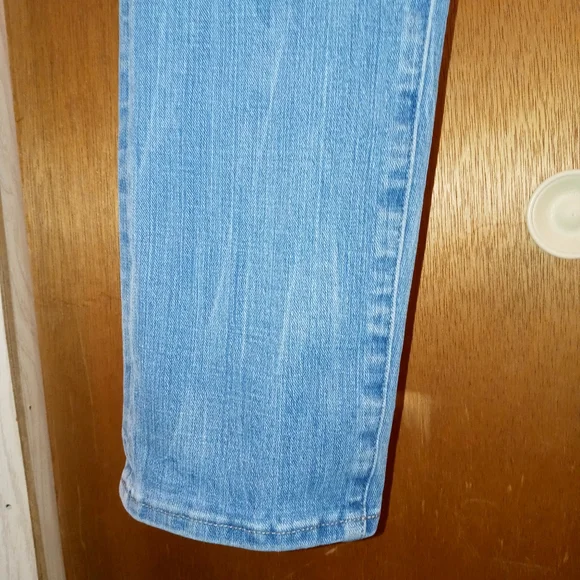 American Eagle Outfitters jeans 👖 - Picture 3 of 10